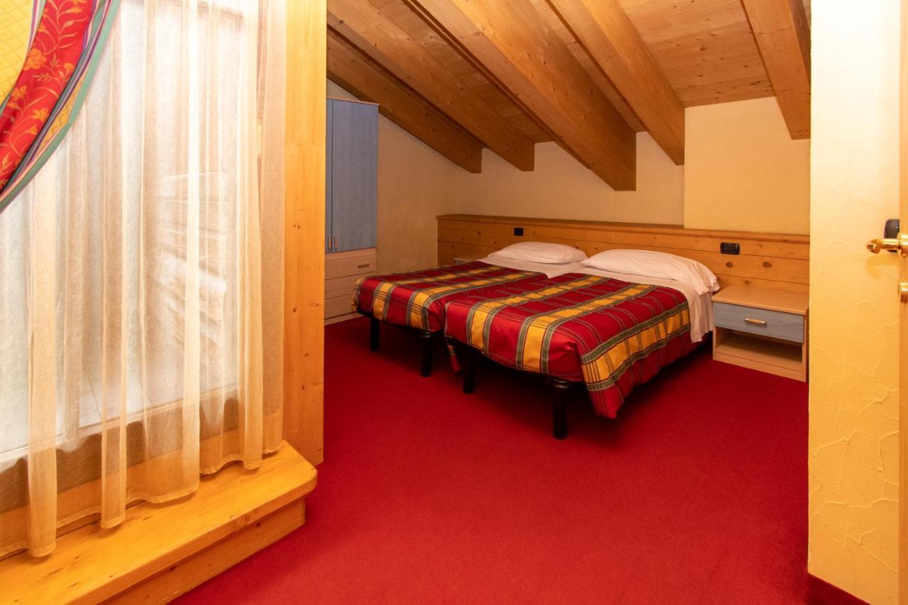 Livigno Chalets Екстериор снимка